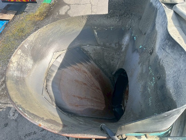 いすゞ フォワード 増トン ミキサー車 QDG-FVZ34U2(101073) 11枚目