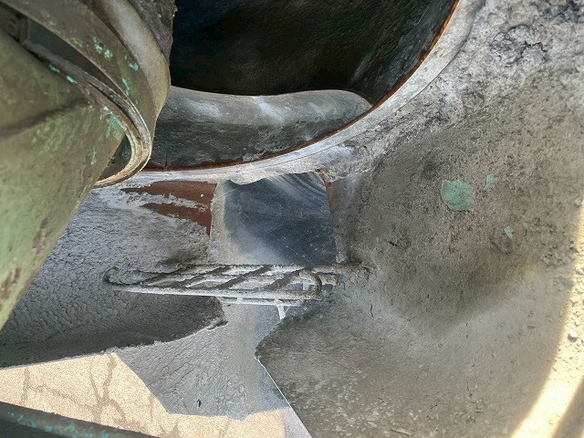 いすゞ フォワード 増トン ミキサー車 QDG-FVZ34U2(101073) 12枚目