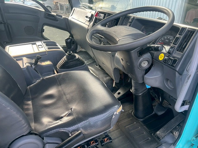 いすゞ フォワード 増トン ミキサー車 QDG-FVZ34U2(101073) 21枚目