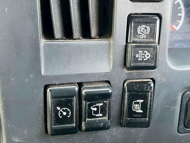 いすゞ フォワード 増トン ミキサー車 QDG-FVZ34U2(101073) 30枚目