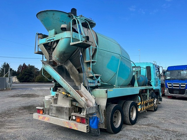 いすゞ フォワード 増トン ミキサー車 QDG-FVZ34U2(101074) 6枚目