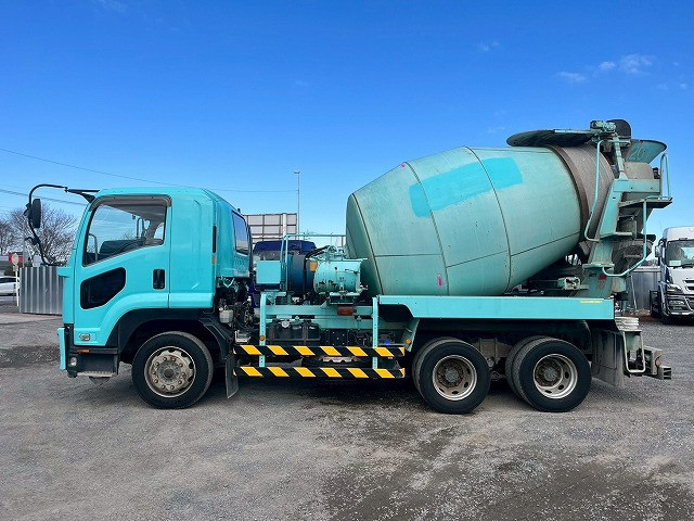 いすゞ フォワード 増トン ミキサー車 QDG-FVZ34U2(101074) 9枚目