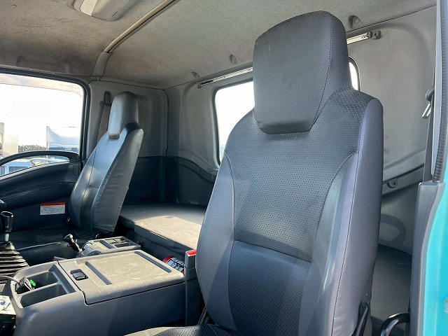 いすゞ フォワード 増トン ミキサー車 QDG-FVZ34U2(101074) 24枚目