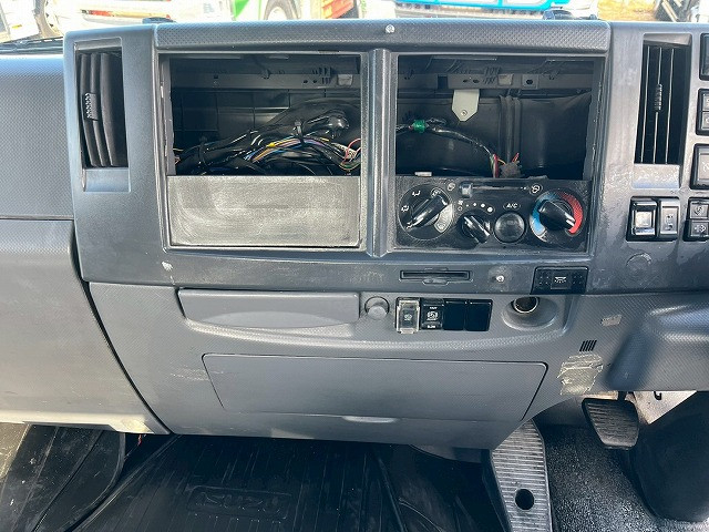 いすゞ フォワード 増トン ミキサー車 QDG-FVZ34U2(101074) 28枚目