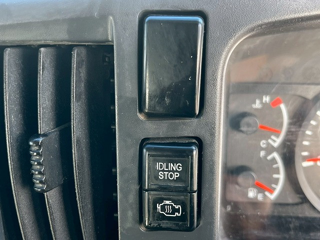 いすゞ フォワード 増トン ミキサー車 QDG-FVZ34U2(101074) 31枚目