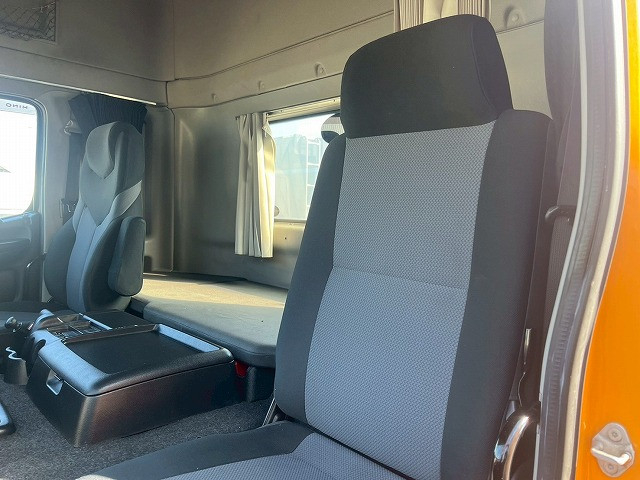 日野 プロフィア 大型 トラクタ QPG-SH1EDDG(101077) 23枚目