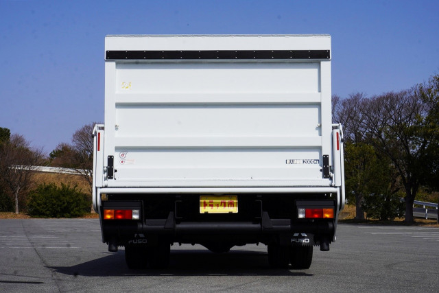三菱ふそう キャンター 小型 平ボディ 2PG-FEB50(101078) 10枚目