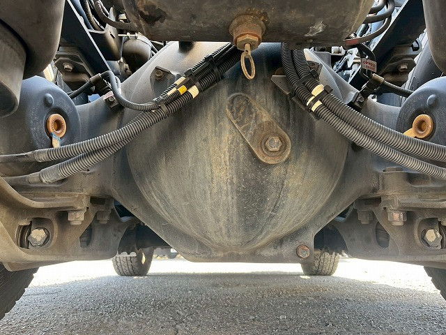 日野 プロフィア 大型 トラクタ QPG-SH1EDDG(101077) 44枚目