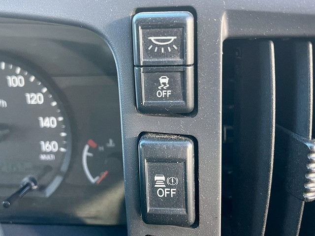 いすゞ エルフ 小型 冷蔵冷凍バン 2RG-NPR88AN(101079) 30枚目