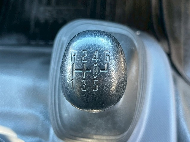 いすゞ エルフ 小型 冷蔵冷凍バン 2RG-NPR88AN(101079) 34枚目