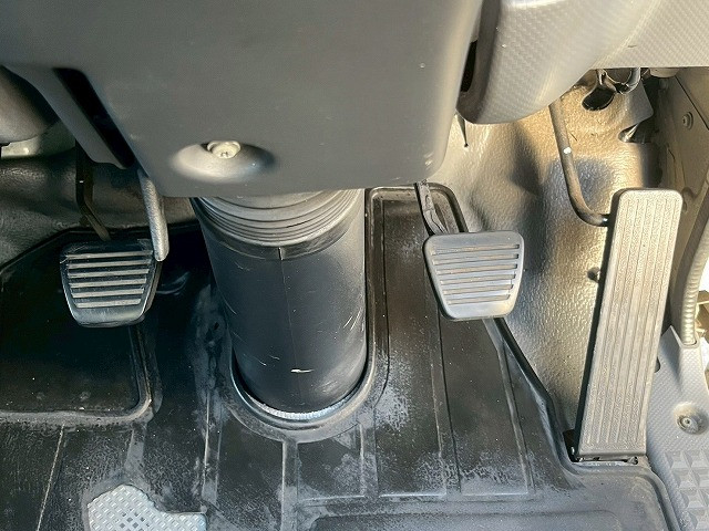 いすゞ エルフ 小型 冷蔵冷凍バン 2RG-NPR88AN(101079) 35枚目