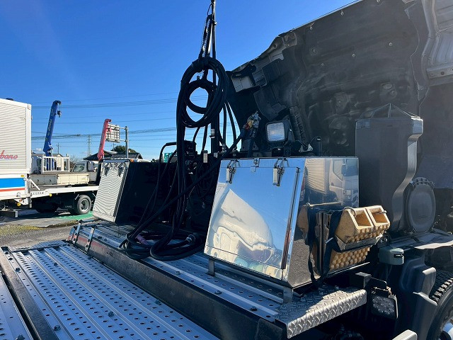 日野 プロフィア 大型 トラクタ 2DG-SS1EKGG(101081) 12枚目