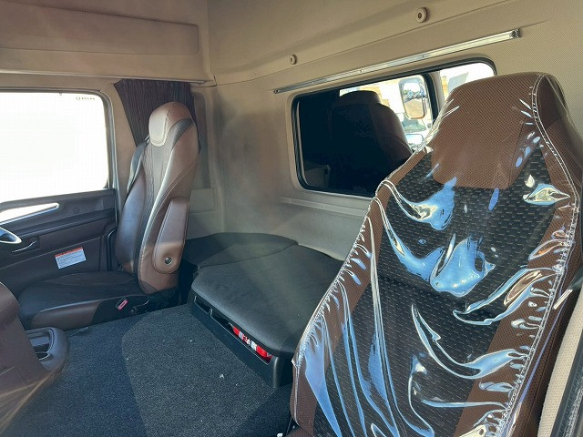 日野 プロフィア 大型 トラクタ 2DG-SS1EKGG(101081) 23枚目