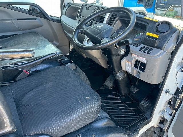 三菱ふそう キャンター 小型 平ボディ TPG-FDA20(101082) 17枚目