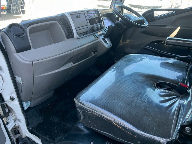 三菱ふそう キャンター 小型 平ボディ TPG-FDA20(101082) 21枚目