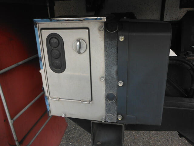 三菱ふそう ファイター 中型 冷蔵冷凍バン TKG-FK74F(37612) 41枚目