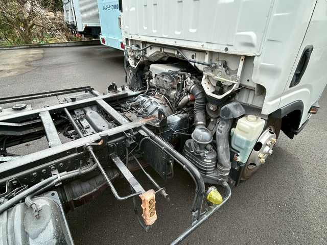 いすゞ エルフ 中型 キャリアカー TKG-NLR85AN(101104) 12枚目