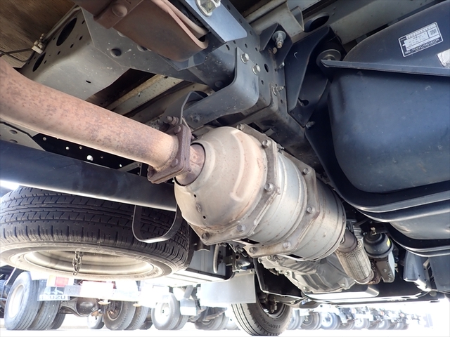 いすゞ エルフ 小型 Wキャブ TPG-NHR85A(101126) 10枚目