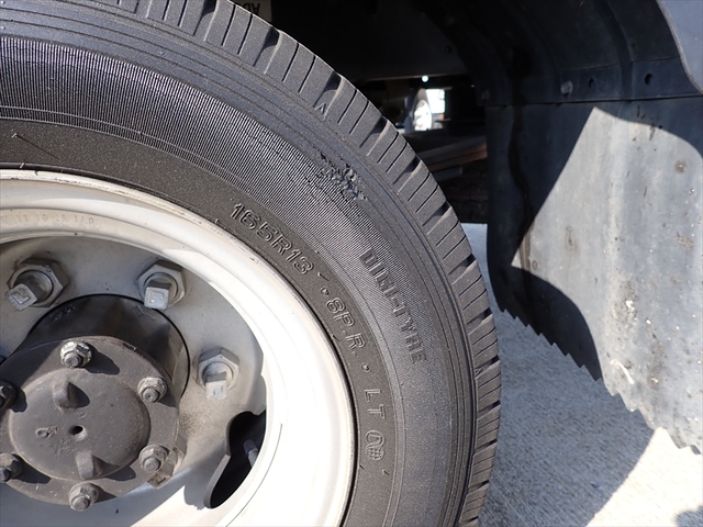 いすゞ エルフ 小型 Wキャブ TPG-NHR85A(101126) 31枚目