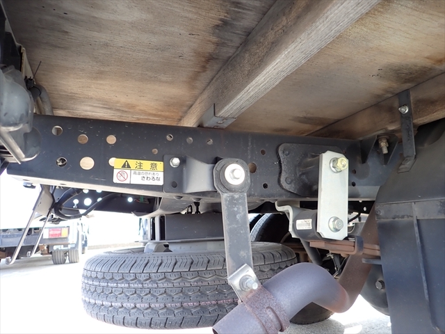 いすゞ エルフ 小型 Wキャブ TPG-NHR85A(101126) 9枚目