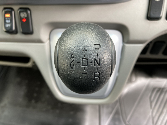 日産自動車 アトラス 小型 バン TRG-FEB5W(101127) 19枚目