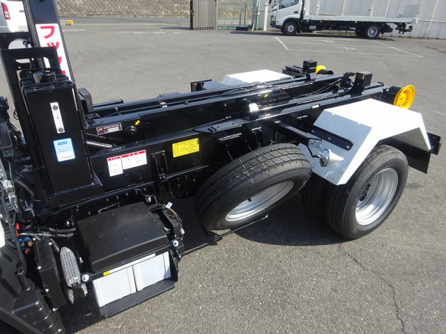 三菱ふそう キャンター 小型 コンテナ専用車 2RG-FBAV0(101135) 20枚目