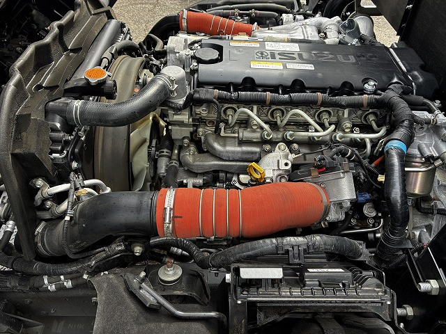 Isuzu elf Small Flat body 2RG-NPR88YM(101136) 19枚目