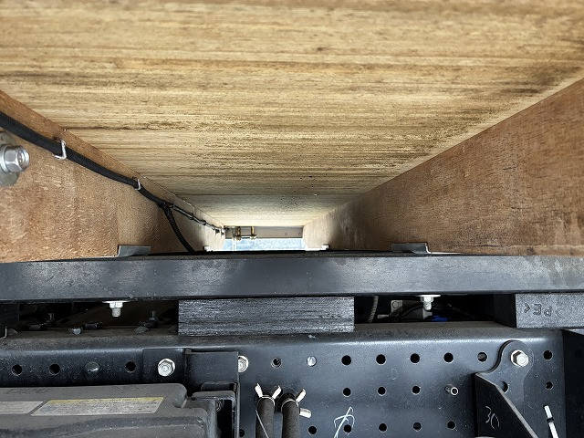 Isuzu elf Small Flat body 2RG-NPR88YM(101136) 34枚目