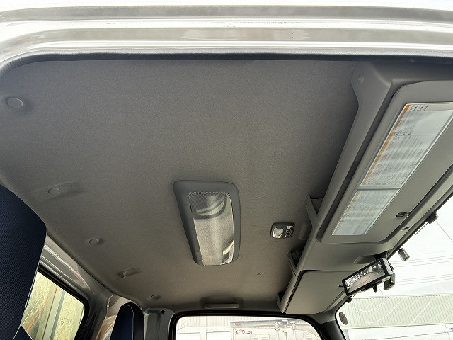 Isuzu elf Small Flat body 2RG-NPR88YM(101136) 37枚目