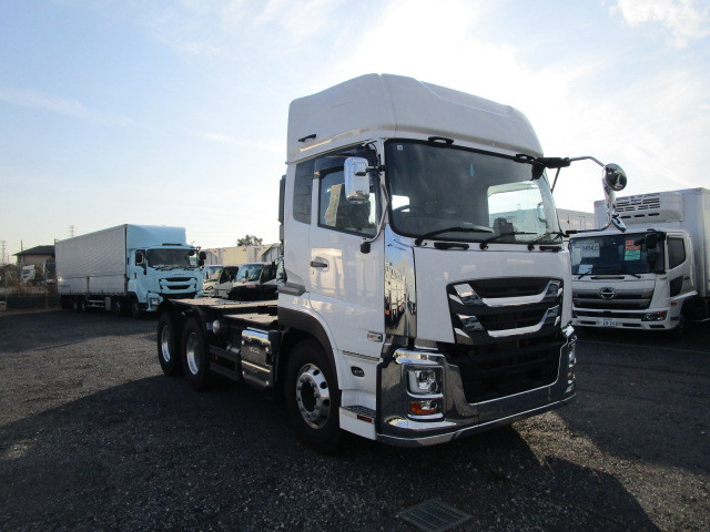 いすゞ ギガ 大型 トラクタ 2DG-EW6ELH(101138) 2枚目