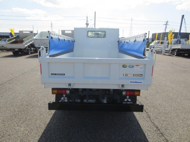 三菱ふそう キャンター 小型 土砂ダンプ 2RG-FBA60(101139) 7枚目