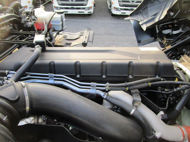 いすゞ ギガ 大型 トラクタ 2DG-EW6ELH(101138) 24枚目