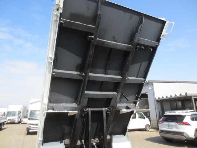 三菱ふそう キャンター 小型 土砂ダンプ 2RG-FBA60(101139) 12枚目