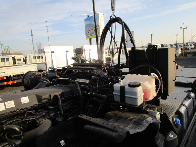 いすゞ ギガ 大型 トラクタ 2DG-EW6ELH(101138) 27枚目