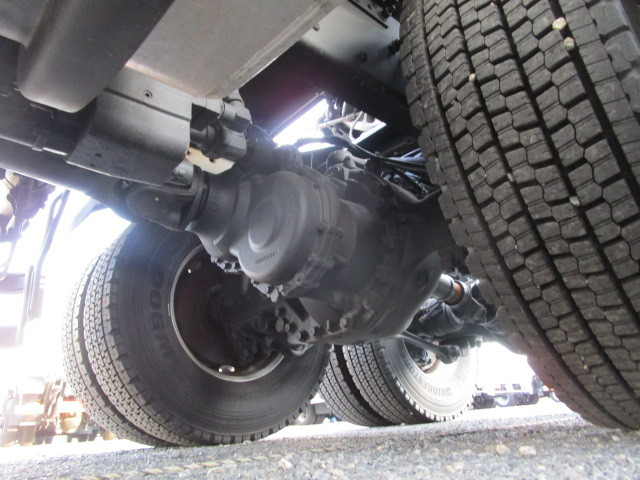 いすゞ ギガ 大型 トラクタ 2DG-EW6ELH(101138) 31枚目