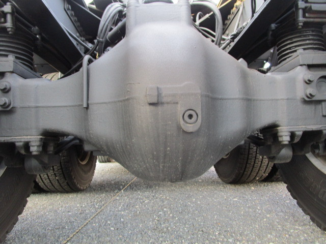 いすゞ ギガ 大型 トラクタ 2DG-EW6ELH(101138) 35枚目