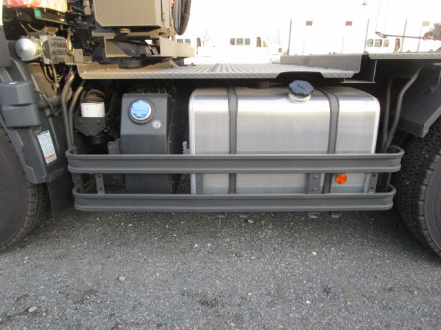 いすゞ ギガ 大型 トラクタ 2DG-EW6ELH(101138) 36枚目