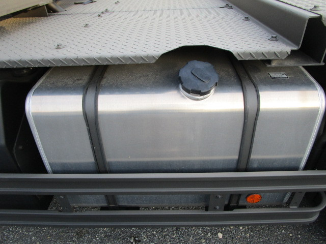 いすゞ ギガ 大型 トラクタ 2DG-EW6ELH(101138) 39枚目