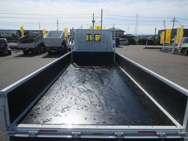 三菱ふそう キャンター 小型 平ボディ 2RG-FEA20(101141) 10枚目