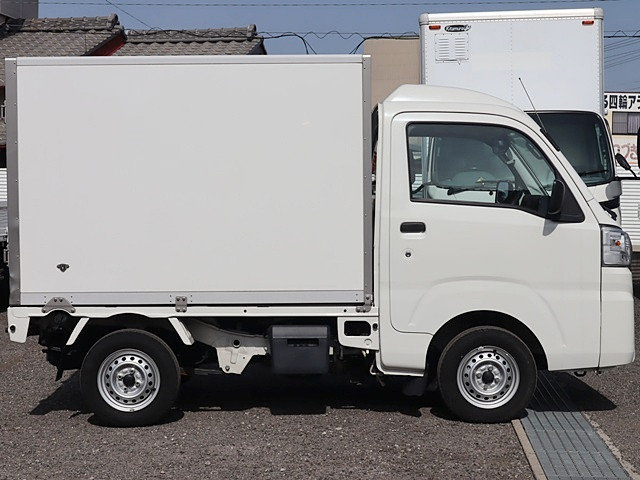 ダイハツ ハイゼット 軽 冷蔵冷凍バン 3BD-S500P(101142) 8枚目