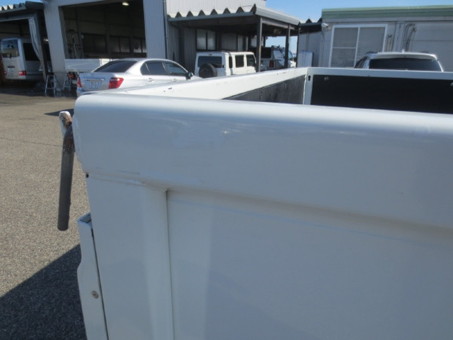 三菱ふそう キャンター 小型 平ボディ 2RG-FEA20(101141) 17枚目