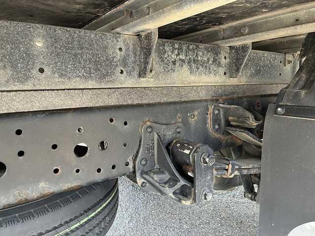 いすゞ エルフ 小型 バン 2PG-NPS88AN(101144) 19枚目