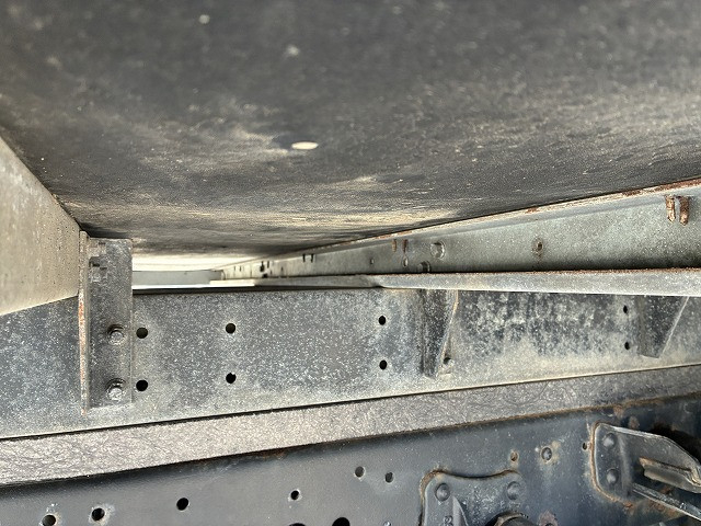 いすゞ エルフ 小型 バン 2PG-NPS88AN(101144) 20枚目