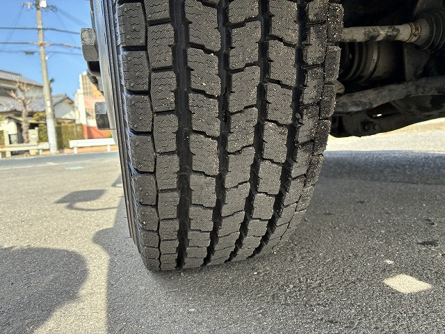 いすゞ エルフ 小型 バン 2PG-NPS88AN(101144) 22枚目