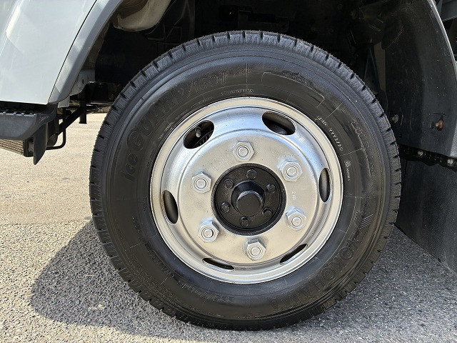 いすゞ エルフ 小型 バン 2PG-NPS88AN(101144) 23枚目