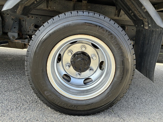 いすゞ エルフ 小型 バン 2PG-NPS88AN(101144) 25枚目