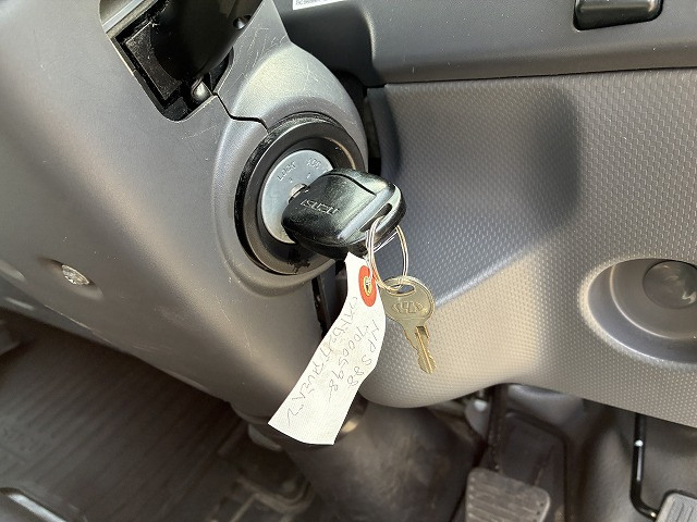 いすゞ エルフ 小型 バン 2PG-NPS88AN(101144) 34枚目