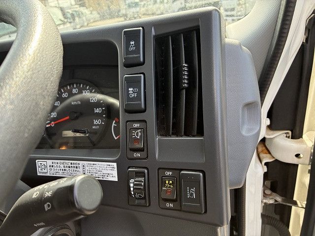 いすゞ エルフ 小型 バン 2PG-NPS88AN(101144) 35枚目