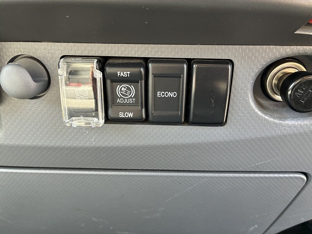 いすゞ エルフ 小型 バン 2PG-NPS88AN(101144) 37枚目