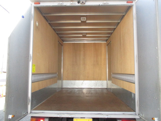 日野 デュトロ 小型 バン 2RG-XZU605M(101147) 3枚目